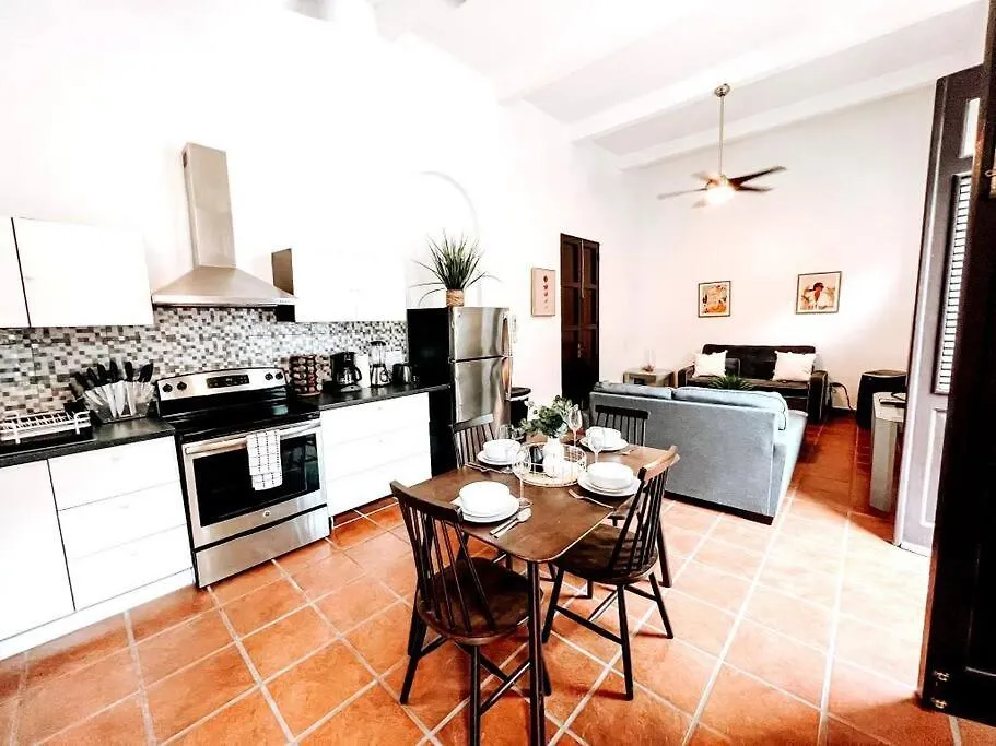 65 Fortaleza 1 - N Colonial Apt W/ Balconies & Views Appartement San Juan